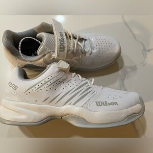 Wilson Kaos 2.0 Kids Tennis / Volleyball Court Shoes (1) Retails For $90